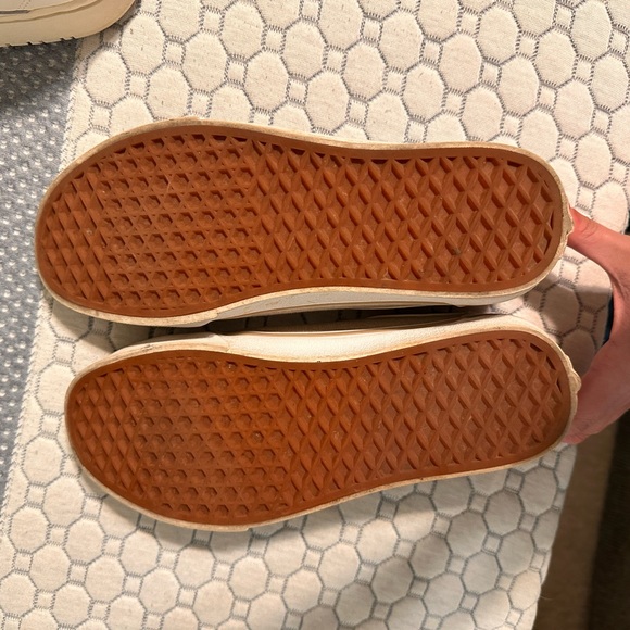 Women’s Ward Sneaker - Picture 2 of 6